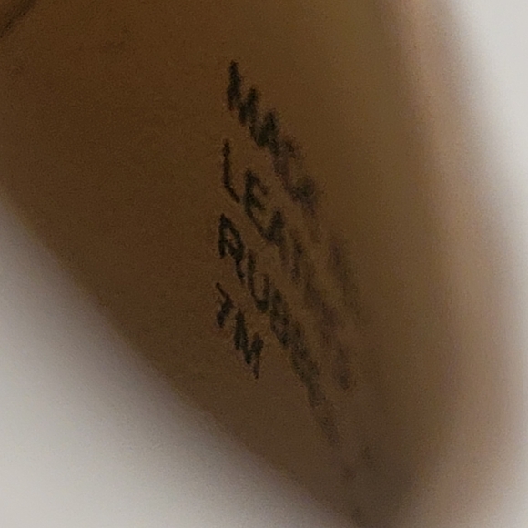 MICHAEL Michael KORS Claire white studded pointy toe heels Size 7 - Picture 11 of 12